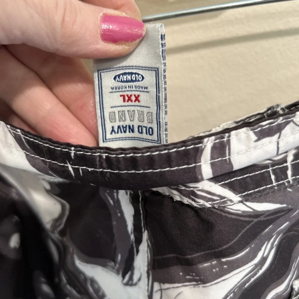 Old Navy XXL Brown Men's Floral Swim Shorts